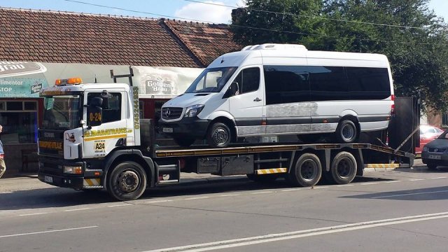Tractari Autoutilitare, Camioane Satu Mare & Servicii de Asistenta Rutiera